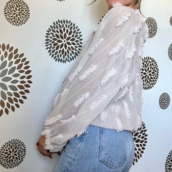Zara Structured Textured Balloon Sleeve Top Size S in Beige NWOT - Picture 7 of 14